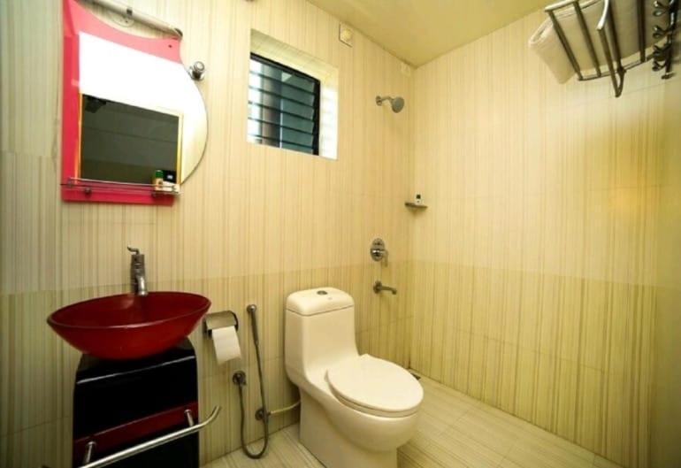 Hotel Tayas Trippapur Exterior photo